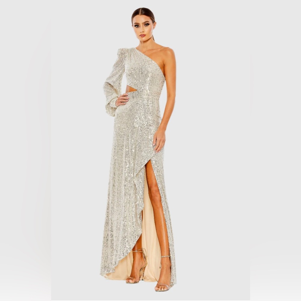 MAC DUGGAL - Silver Sequined One Shoulder Cut Out Gown